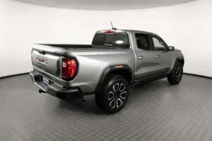 NofxtbYwYwDZErDPSFiTluWj