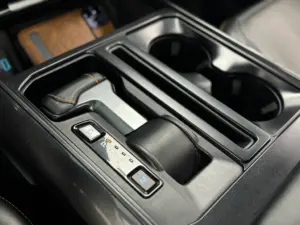 UQA66830-7D4463B7-2548-4393-9831-110B914F7631