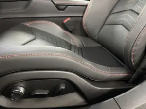 adkSLg6SrlsUyjJiW9q8hKKY